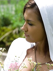 Japanese avidol Maria Ozawa posing outdoor