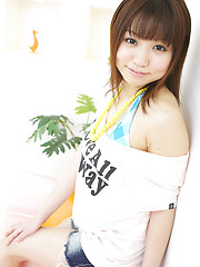 Naked Japanese chick
