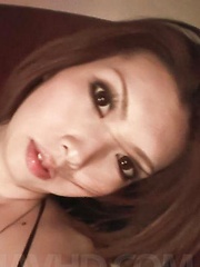 Rinka Kanzaki Asian with hot behind gives blowjob in the car