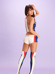 Maya Sano Asian has hard to resist curves in latex for photos