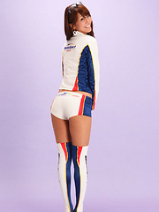 Maya Sano Asian has hard to resist curves in latex for photos