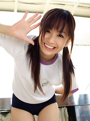 Hikari Yamaguchi Asian in shorts loves to play all over the house