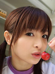 Hikari Yamaguchi Asian in shorts loves to play all over the house