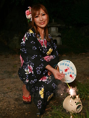 Hot Japanese lady in kimono Eri Hoshikawa